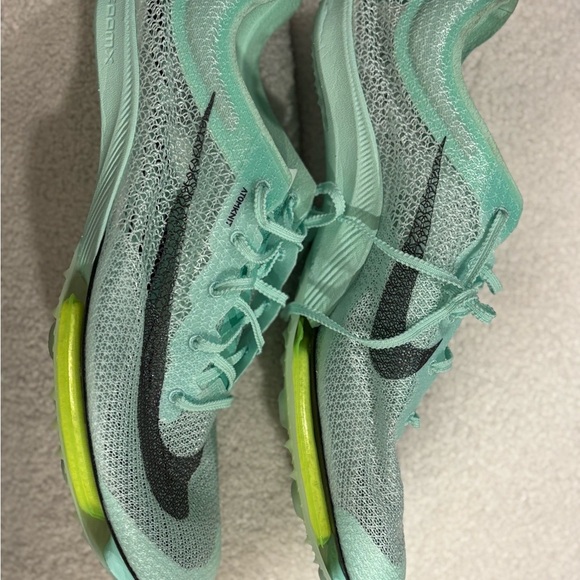 Nike Air Zoom Victory Track Spikes-Size 15 US-Mint Green- no spikes included - Picture 9 of 16